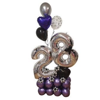 Lovedeco - Cijfer ballonboeket Hanife 28 jaar Purple Rain
