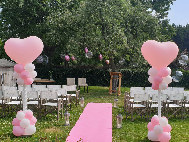Lovedeco - Roze loper bruiloft boerderij burgersdijk