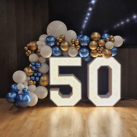 Lovedeco - Lichtcijfers met ballonenboog 50 jaar