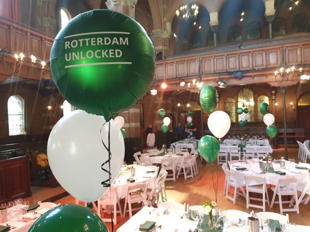 Lovedeco - Persoonlijk bedrukte standaard ronde ballon, Rotterdam connected 